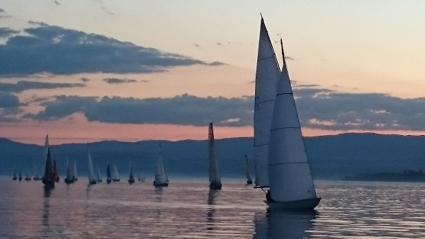 La Joyeuse en tête de la régate du 22 avril 2015